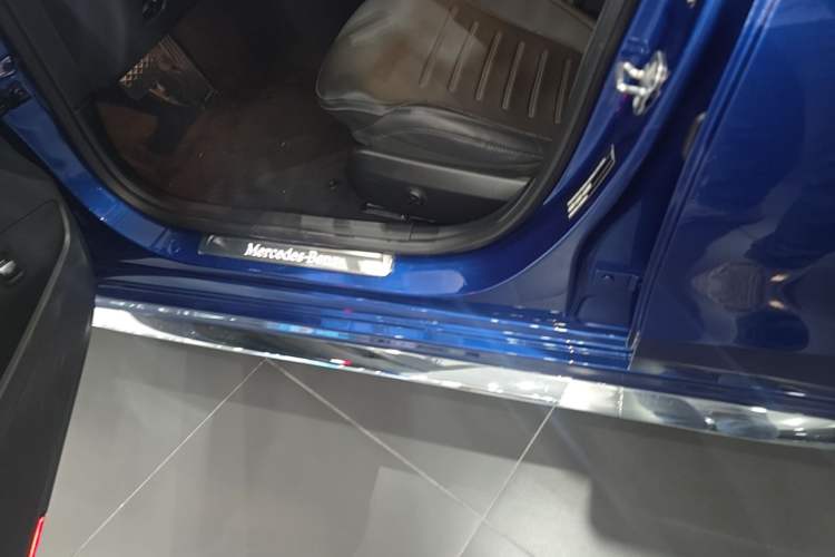 Used Mercedes-Benz C-Class 2024 C 260 L Sport Edition Left Side Sill