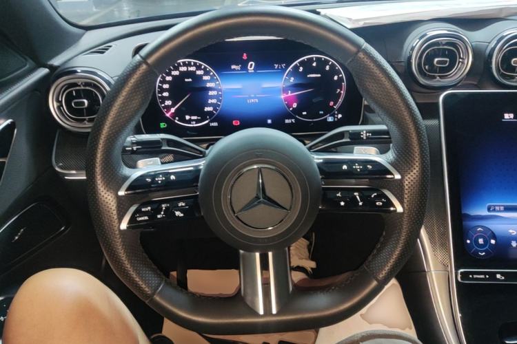 Used Mercedes-Benz C-Class 2024 Second Facelift C 260 L Sport Edition Steering Wheel