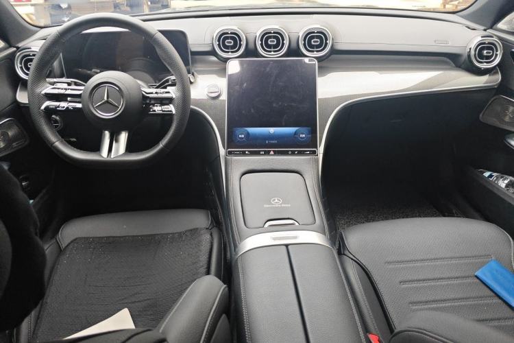 Used Mercedes-Benz C-Class 2024 Restyled C 260 L Sport Edition Center Console