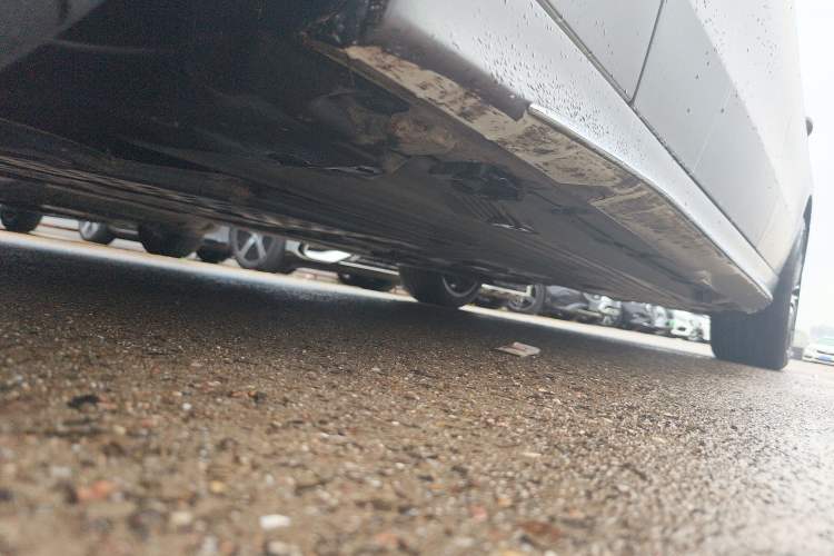 Used Mercedes-Benz C-Class 2024 Restyled C-Class 260 L Sport Edition Chassis Front Left