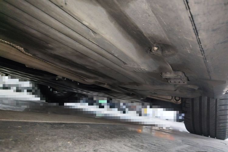 Used Mercedes-Benz C-Class 2024 Revised Version C 260 L Chassis Front Right