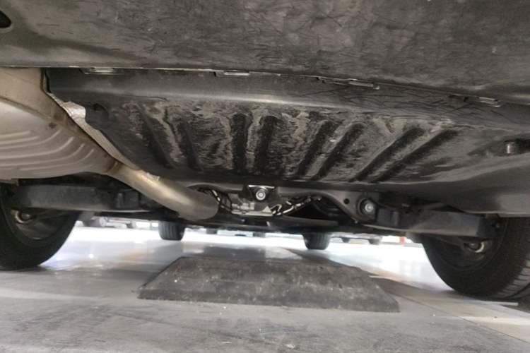 Used Mercedes-Benz C-Class 2024 Revised Version C 260 L Chassis Rear