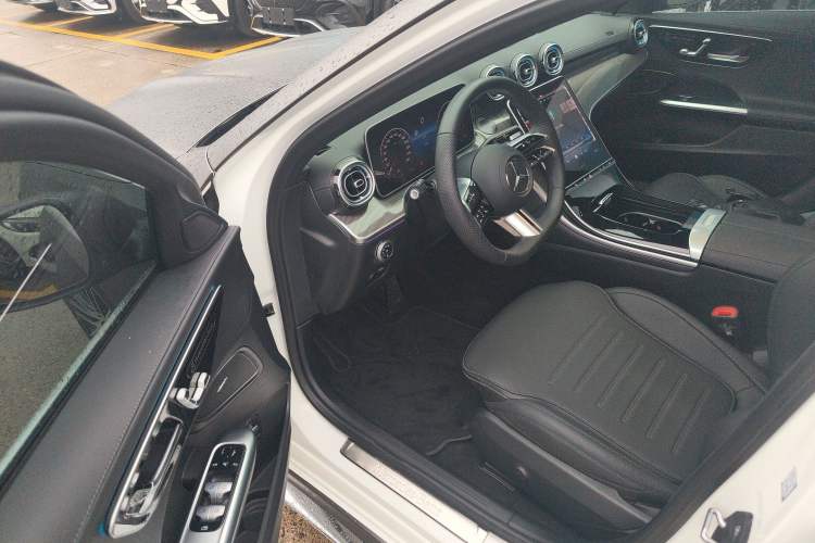 Used Mercedes-Benz C-Class 2024 Restyled C-Class 260 L Sport Edition Driver Seat