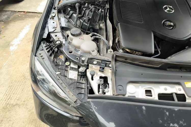Used Mercedes-Benz C-Class 2024 Second Facelift C 260 L Sport Edition Engine Bay Right