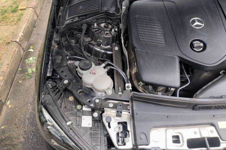 Used Mercedes-Benz C-Class 2024 Second Facelift C 260 L Sport Edition Engine Bay Right