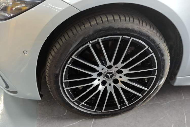 Used Mercedes-Benz C-Class 2024 Restyled C-Class 260 L Sport Edition Exterior 4