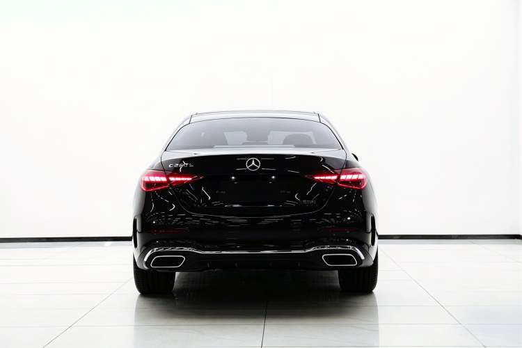 Used Mercedes-Benz C-Class 2024 Second Facelift C 260 L Sport Edition Exterior 6