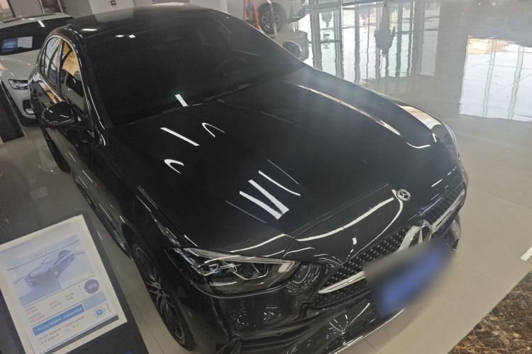Used Mercedes-Benz C-Class 2024 C 260 L Sport Edition Front Right 45 Deg