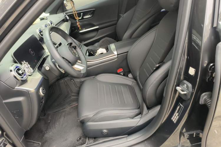 Used Mercedes-Benz C-Class 2024 Second Facelift C 260 L Sport Edition Left Front Seat