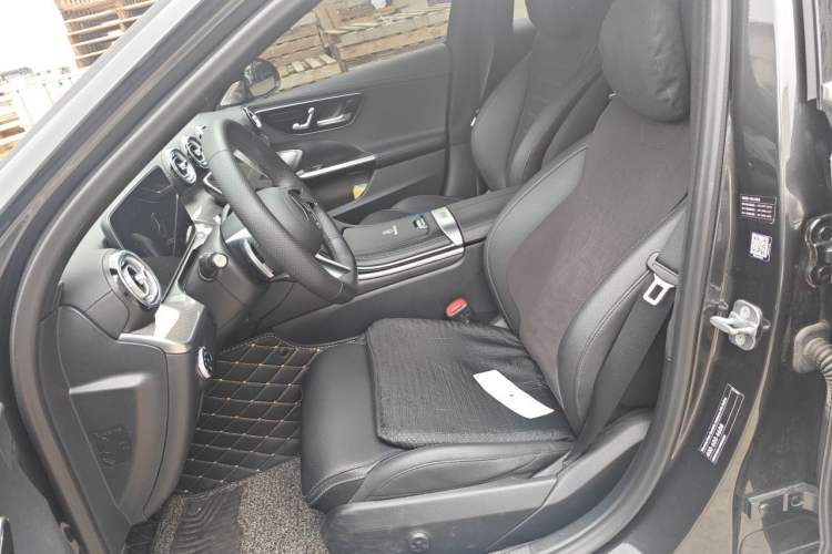 Used Mercedes-Benz C-Class 2024 Restyled C 260 L Sport Edition Left Front Seat
