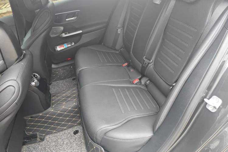 Used Mercedes-Benz C-Class 2024 Restyled C 260 L Sport Edition Left Rear Seat