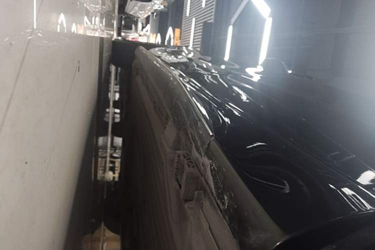 Used Mercedes-Benz C-Class 2024 C 260 L Sport Edition Left Side Sill