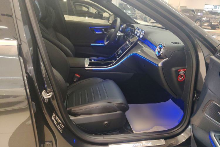 Used Mercedes-Benz C-Class 2024 Restyled C-Class 260 L Sport Edition Right Front Seat