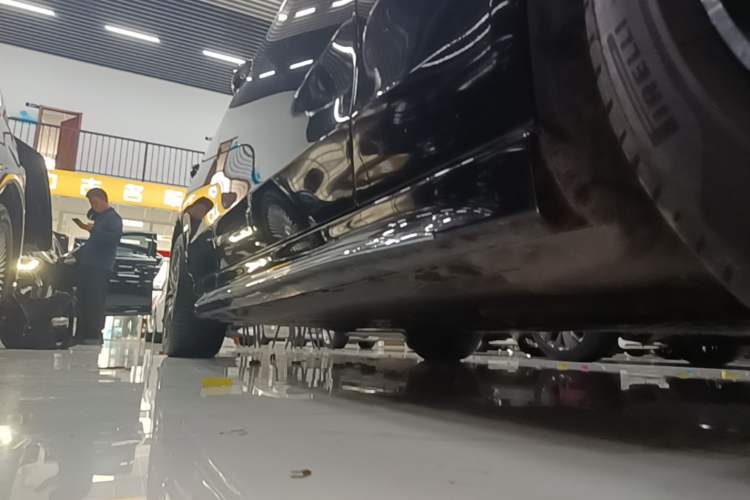 Used Mercedes-Benz C-Class 2024 Second Facelift C 260 L Sport Edition Right Side Sill