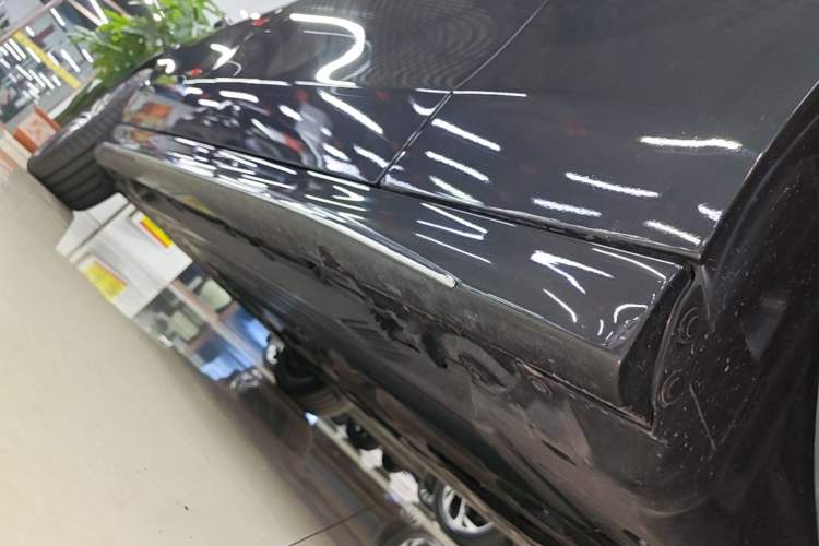 Used Mercedes-Benz C-Class 2024 Restyled C-Class 260 L Sport Edition Right Side Sill