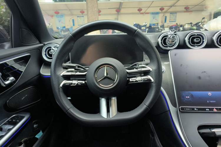 Used Mercedes-Benz C-Class 2024 Second Facelift C 260 L Sport Edition Steering Wheel