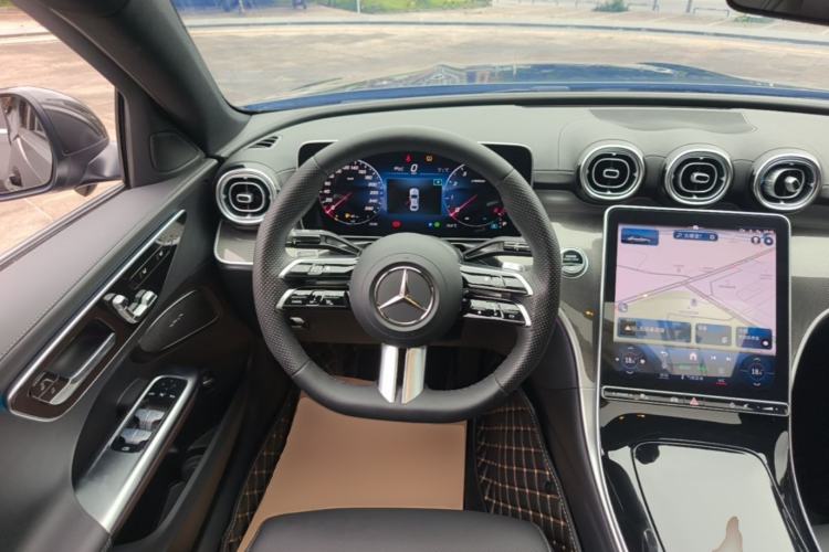 Used Mercedes-Benz C-Class 2024 Second Facelift C 260 L Sport Edition Steering Wheel