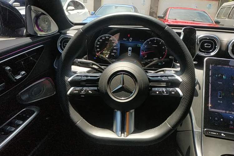 Used Mercedes-Benz C-Class 2024 Restyled C 260 L Sport Edition Steering Wheel