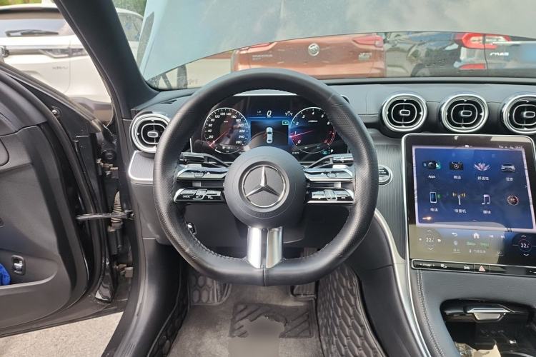 Used Mercedes-Benz C-Class 2024 Restyled C 260 L Sport Edition Steering Wheel