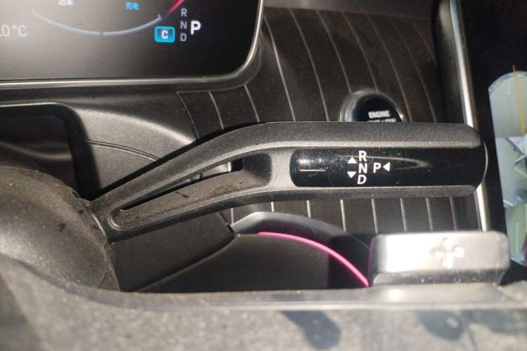 Used Mercedes-Benz C-Class 2024 C 260 L Sport Edition Gear Lever