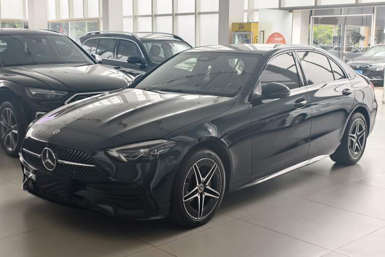 Ojetý Mercedes-Benz C-Class 2024 Facelift C 260 L Night Edition Sport Version Guazi used car, China used car export, Used car for sale, Used  cars, Cheapest cars for sale
