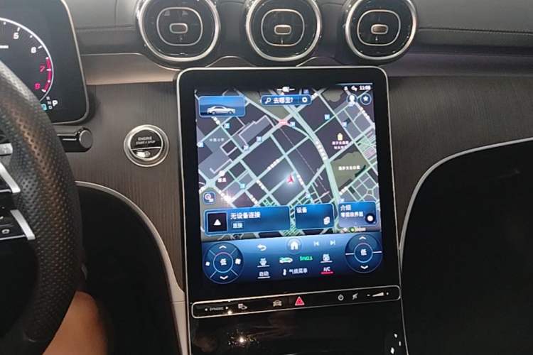 Used Mercedes-Benz C-Class 2024 C 200 L Sport Edition Audio And AC Panel