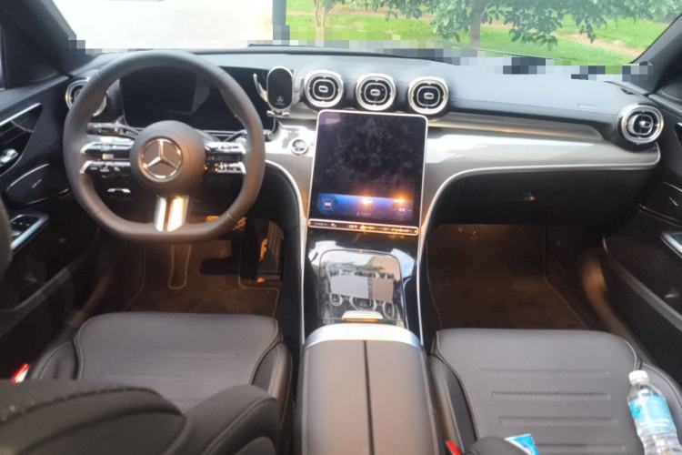 Used Mercedes-Benz C-Class 2024 C 260 L Sport Edition Center Console