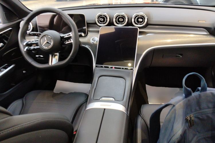 Used Mercedes-Benz C-Class 2024 Restyled C 260 L Sport Edition Center Console