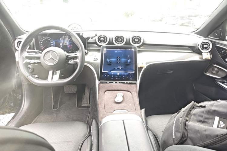 Used Mercedes-Benz C-Class 2024 Facelift C 260 L Night Edition Sport Version Center Console