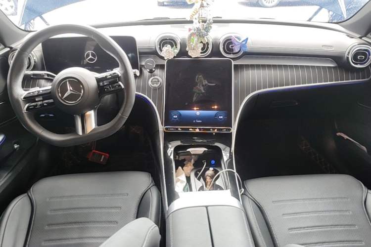 Used Mercedes-Benz C-Class 2024 Restyled C 260 L Sport Edition Center Console