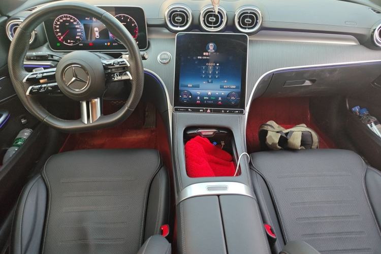 Used Mercedes-Benz C-Class 2024 Restyled C 260 L Sport Edition Center Console