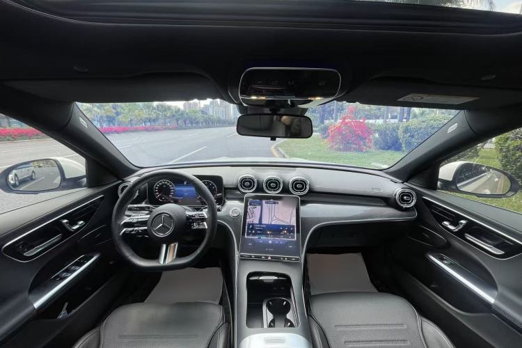 Used Mercedes-Benz C-Class 2024 C 260 L Sport Edition Center Console