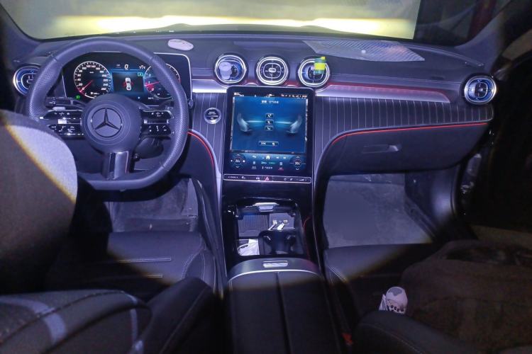 Used Mercedes-Benz C-Class 2024 Facelift C 260 L Night Edition Sport Version Center Console