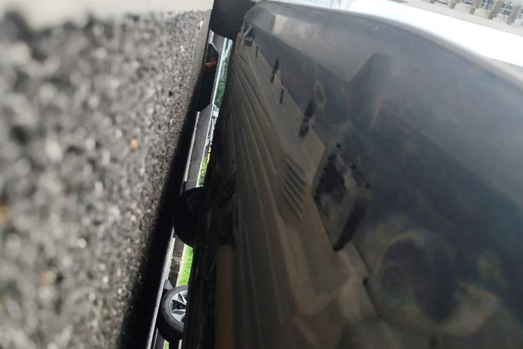 Used Mercedes-Benz C-Class 2024 C 260 L Sport Edition Chassis Front Right