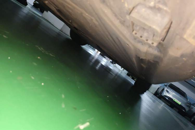 Used Mercedes-Benz C-Class 2024 C 260 L Sport Edition Chassis Rear Right