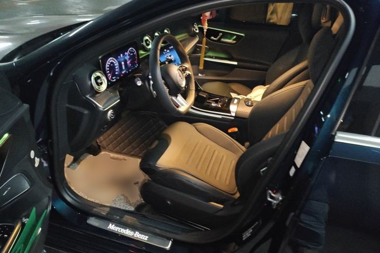 Used Mercedes-Benz C-Class 2024 Restyled C 260 L Sport Edition Driver Seat