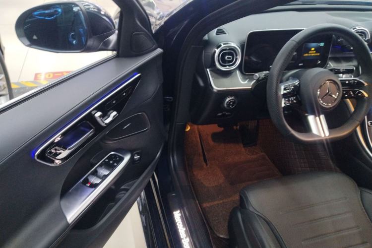 Used Mercedes-Benz C-Class 2024 C 260 L Sport Edition Driver Seat