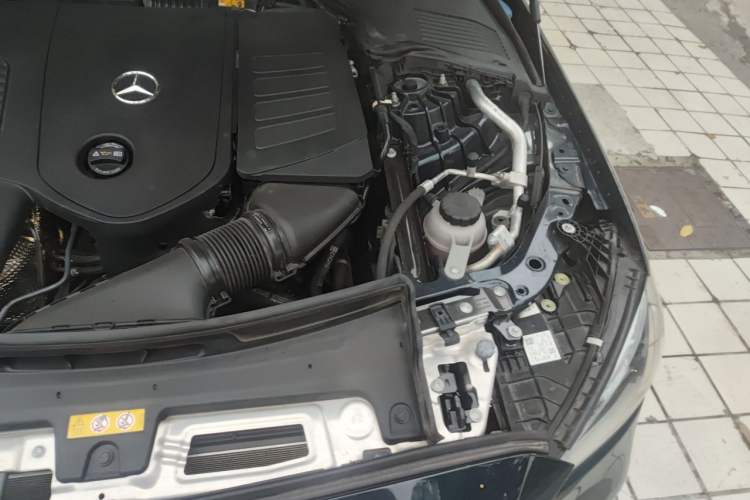 Used Mercedes-Benz C-Class 2024 C 260 L Sport Edition Engine Bay Left