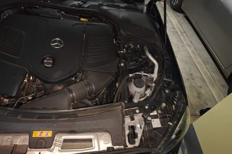 Used Mercedes-Benz C-Class 2024 Restyled C 260 L Sport Edition Engine Bay Left