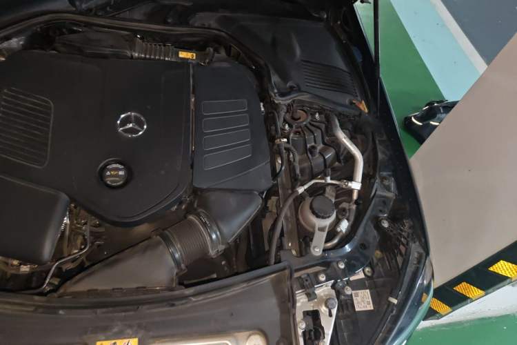 Used Mercedes-Benz C-Class 2024 C 260 L Sport Edition Engine Bay Left