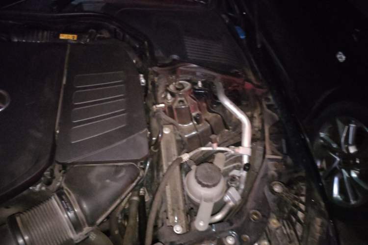 Used Mercedes-Benz C-Class 2024 Restyled C 260 L Sport Edition Engine Bay Left