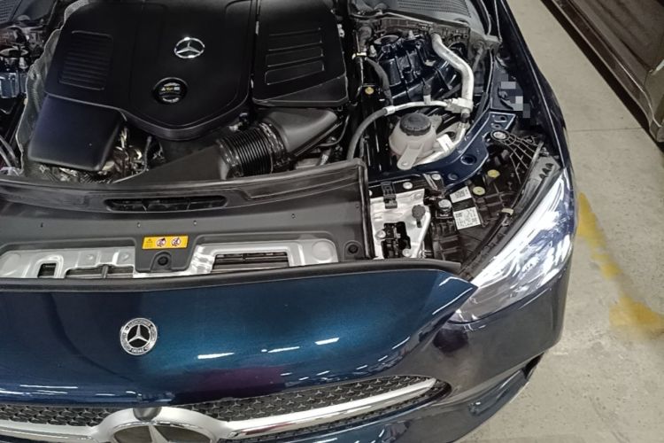 Used Mercedes-Benz C-Class 2024 C 260 L Sport Edition Engine Bay Left