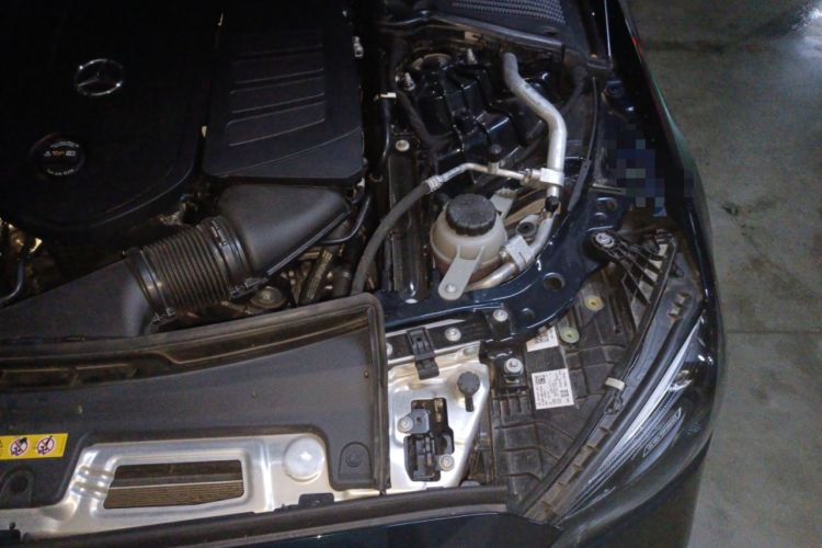 Used Mercedes-Benz C-Class 2024 Facelift C 260 L Night Edition Sport Version Engine Bay Left