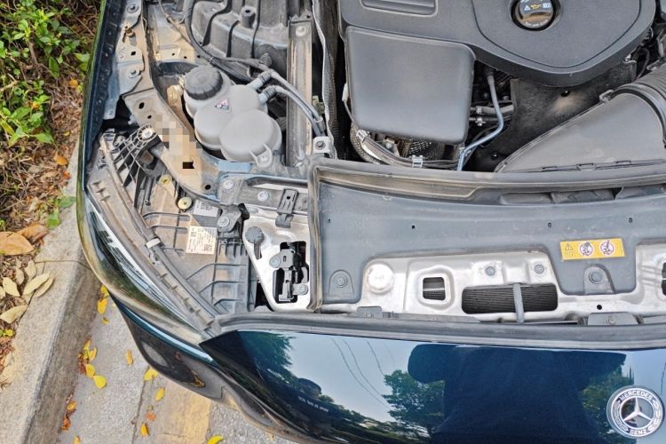 Used Mercedes-Benz C-Class 2024 C 260 L Brilliant Night Sports Edition Engine Bay Right