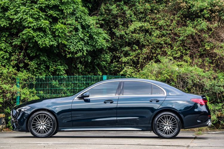 Used Mercedes-Benz C-Class 2024 C 200 L Sport Edition Exterior 2