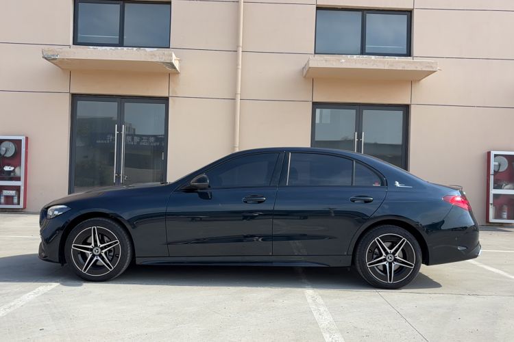 Used Mercedes-Benz C-Class 2024 Second Facelift C 260 L Starry Night Sport Edition Exterior 2