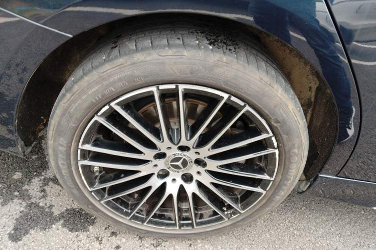 Used Mercedes-Benz C-Class 2024 C 260 L Sport Edition Exterior 3