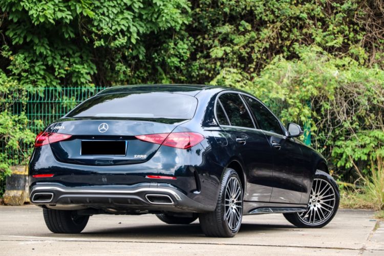 Used Mercedes-Benz C-Class 2024 C 200 L Sport Edition Exterior 5