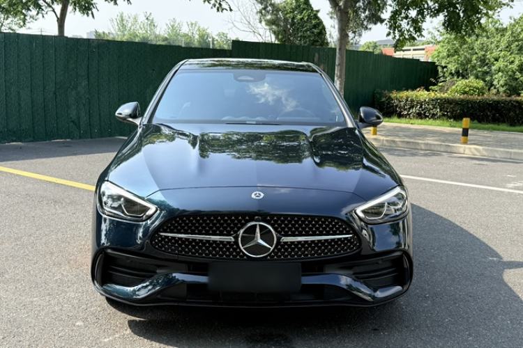 Used Mercedes-Benz C-Class 2024 Facelift C 260 L Night Edition Sport Version Exterior 7