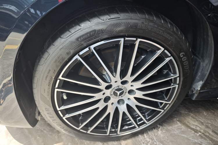 Used Mercedes-Benz C-Class 2024 C 260 L Sport Edition Exterior 9